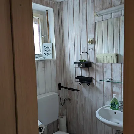 Gastfreundliches Vintage-zimmer Felsberg